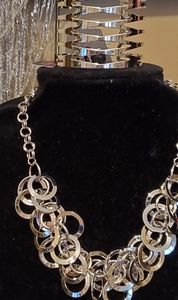 Necklace and bracelet set